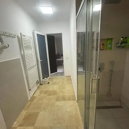 Casa Ancuta * إيفوري سود